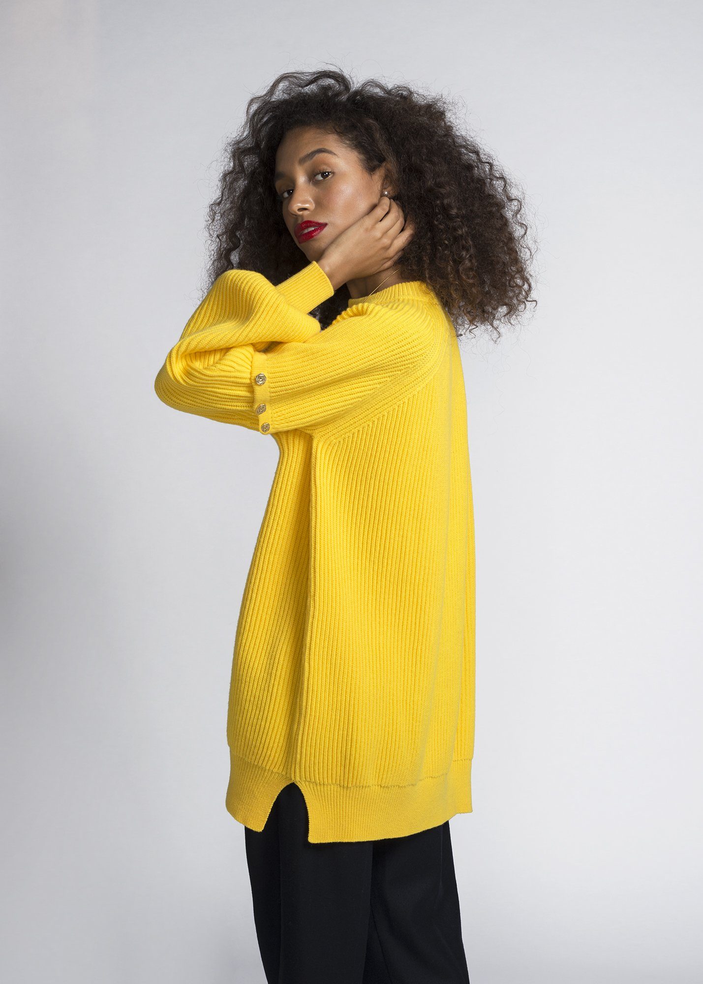 sweater yellow colour